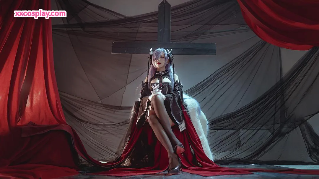 Miyamoto Sakura as Auguste (Azur Lane)